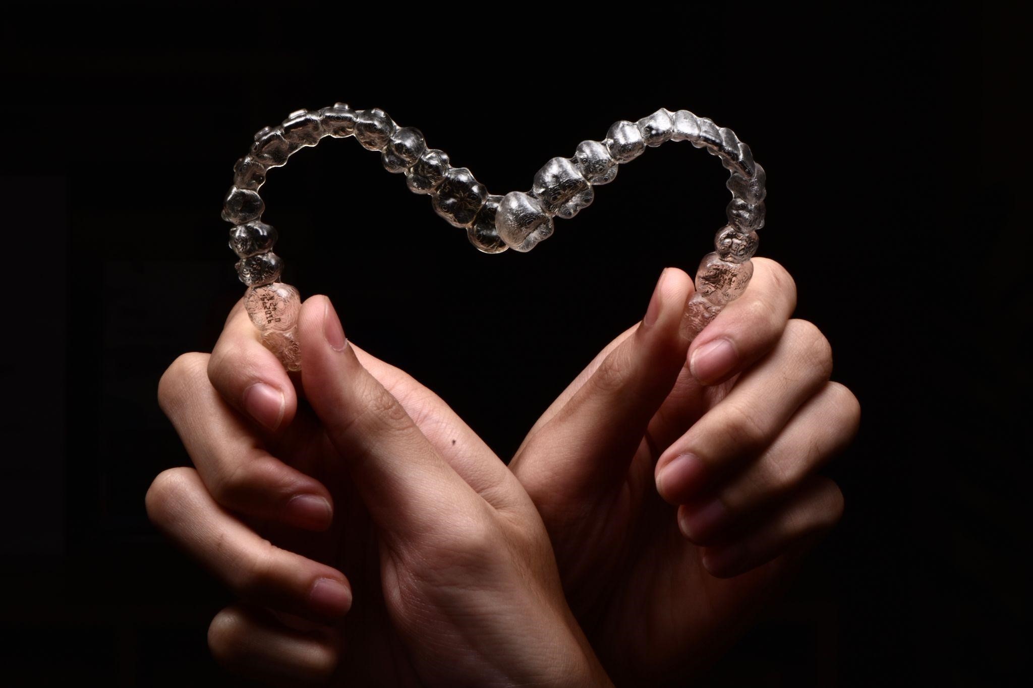 Why Invisalign Might Be the Right Choice for You: A Comprehensive Guide for Adults and Teens